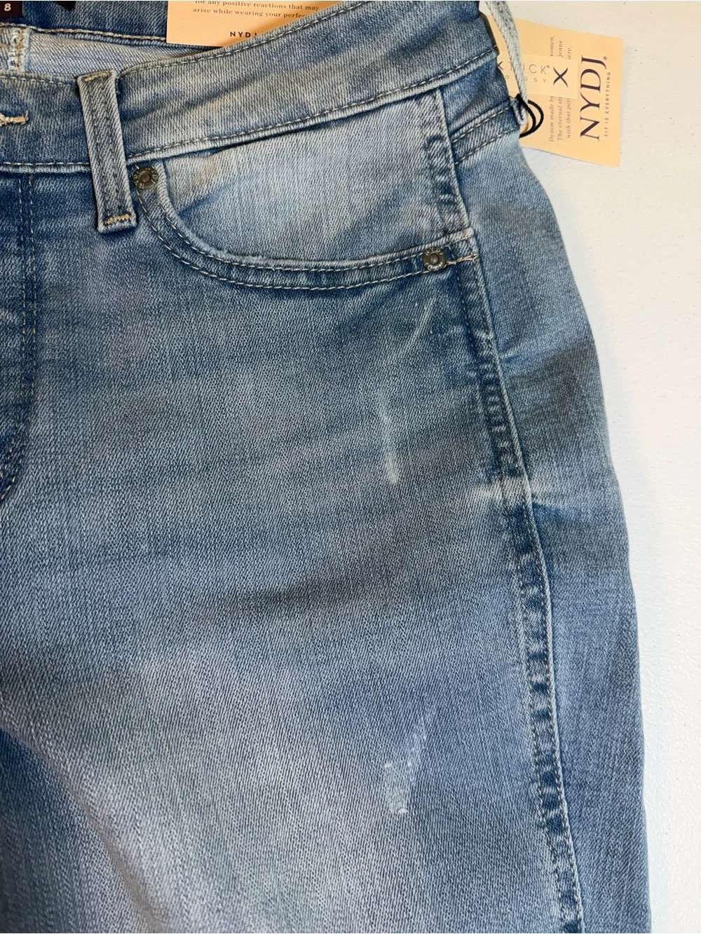NYDJ High-Rise Straight Crop Jeans in Light Blue Wash NWT size 8